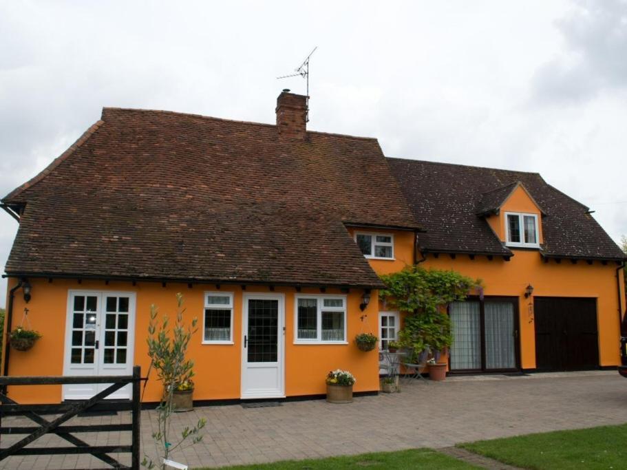 Woodview B Colchester Birch Exterior photo